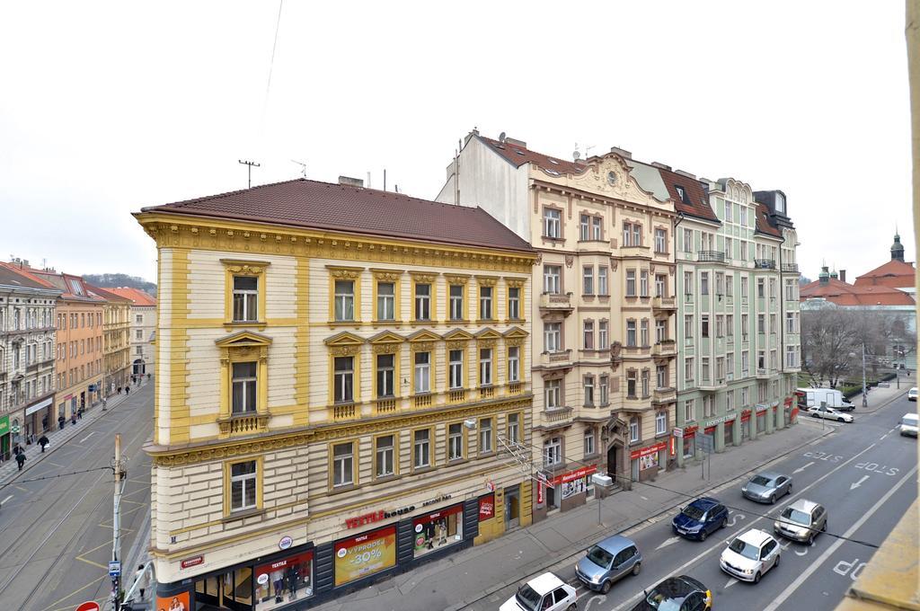 Exclusive Apartment On Zborovska Prague Exterior photo